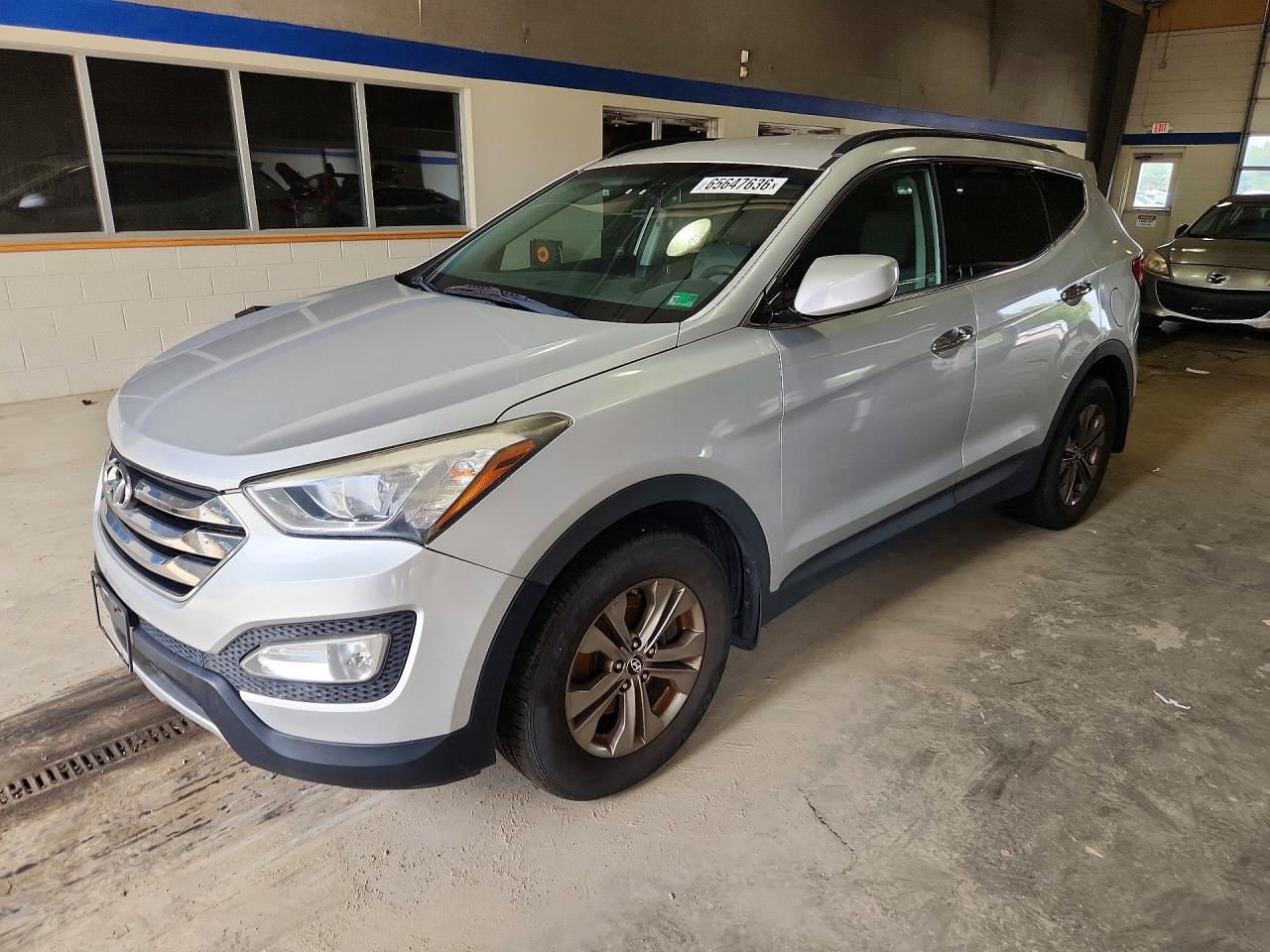 2014 Hyundai Santa Fe Sport 2.4l Silver vin: 5XYZUDLB8EG212971