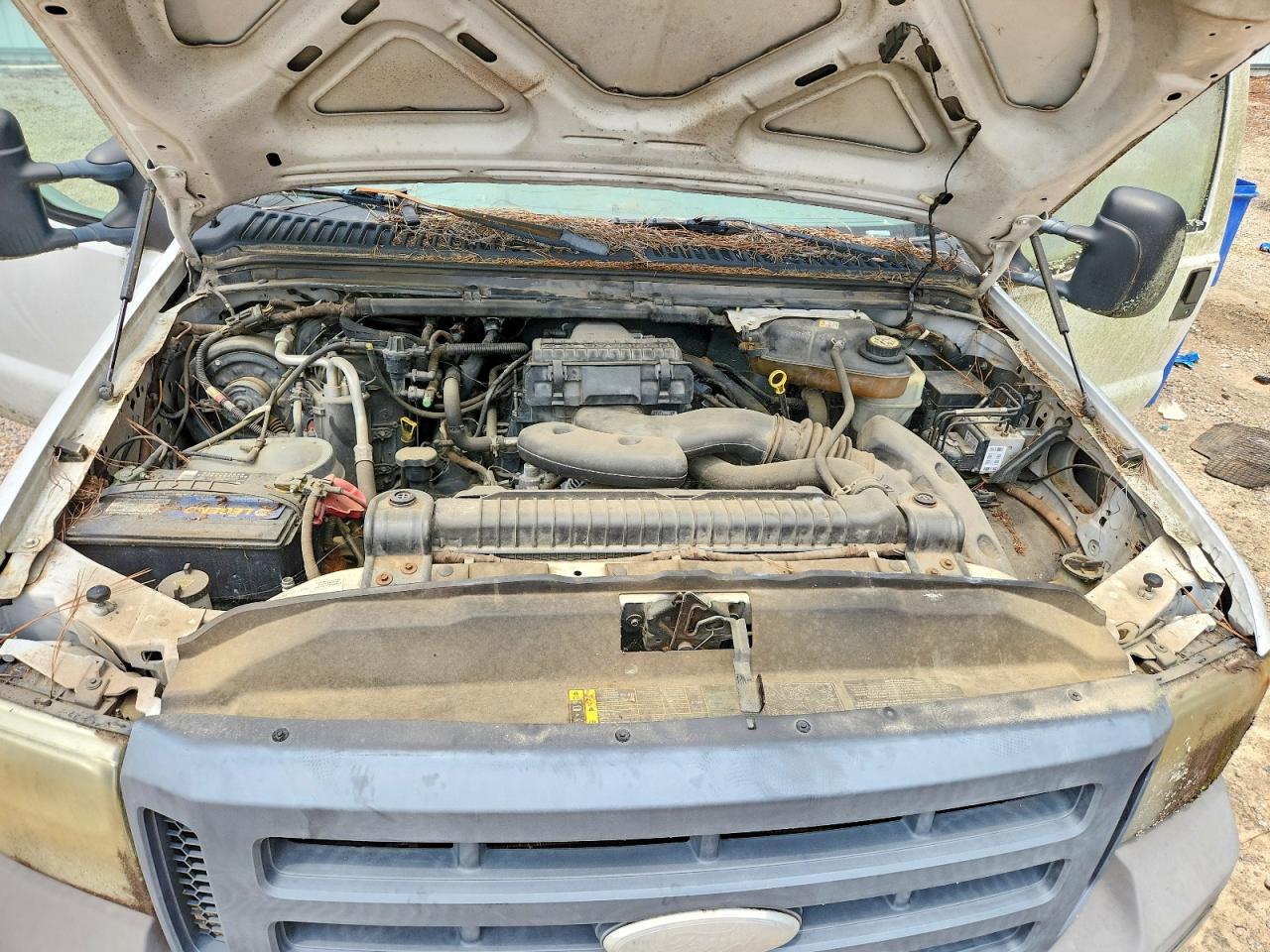 2005 Ford F250 Super Duty White vin: 1FTNF20585ED31513