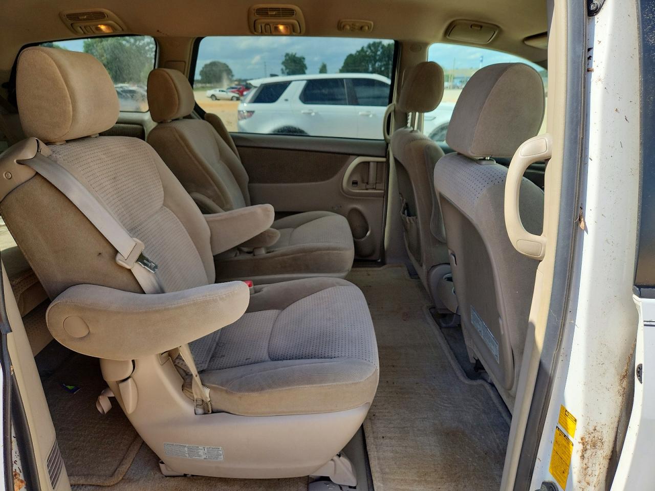 2006 Toyota Sienna Le 7 Passenger Белый vin: 5TDZA23C56S456488