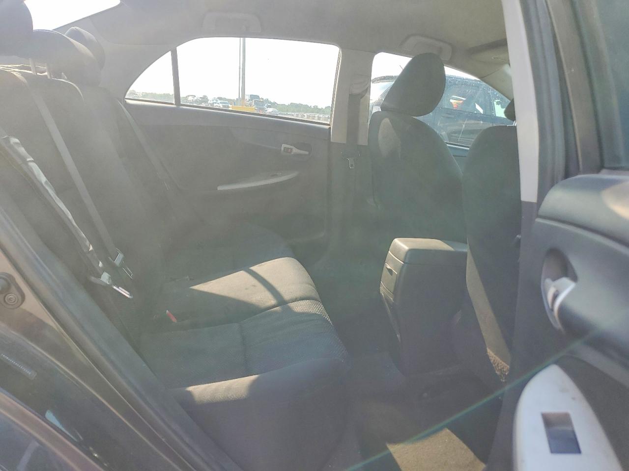 2010 Toyota Corolla S Угольный vin: 1NXBU4EE6AZ372568