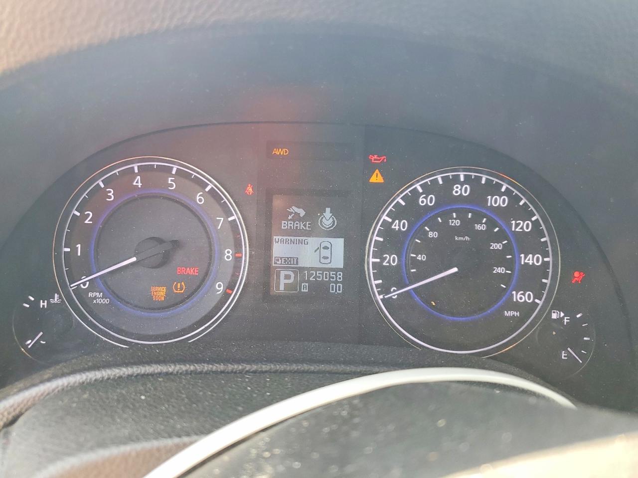 2015 Infiniti Q40 Base Черный vin: JN1CV6AR8FM650312