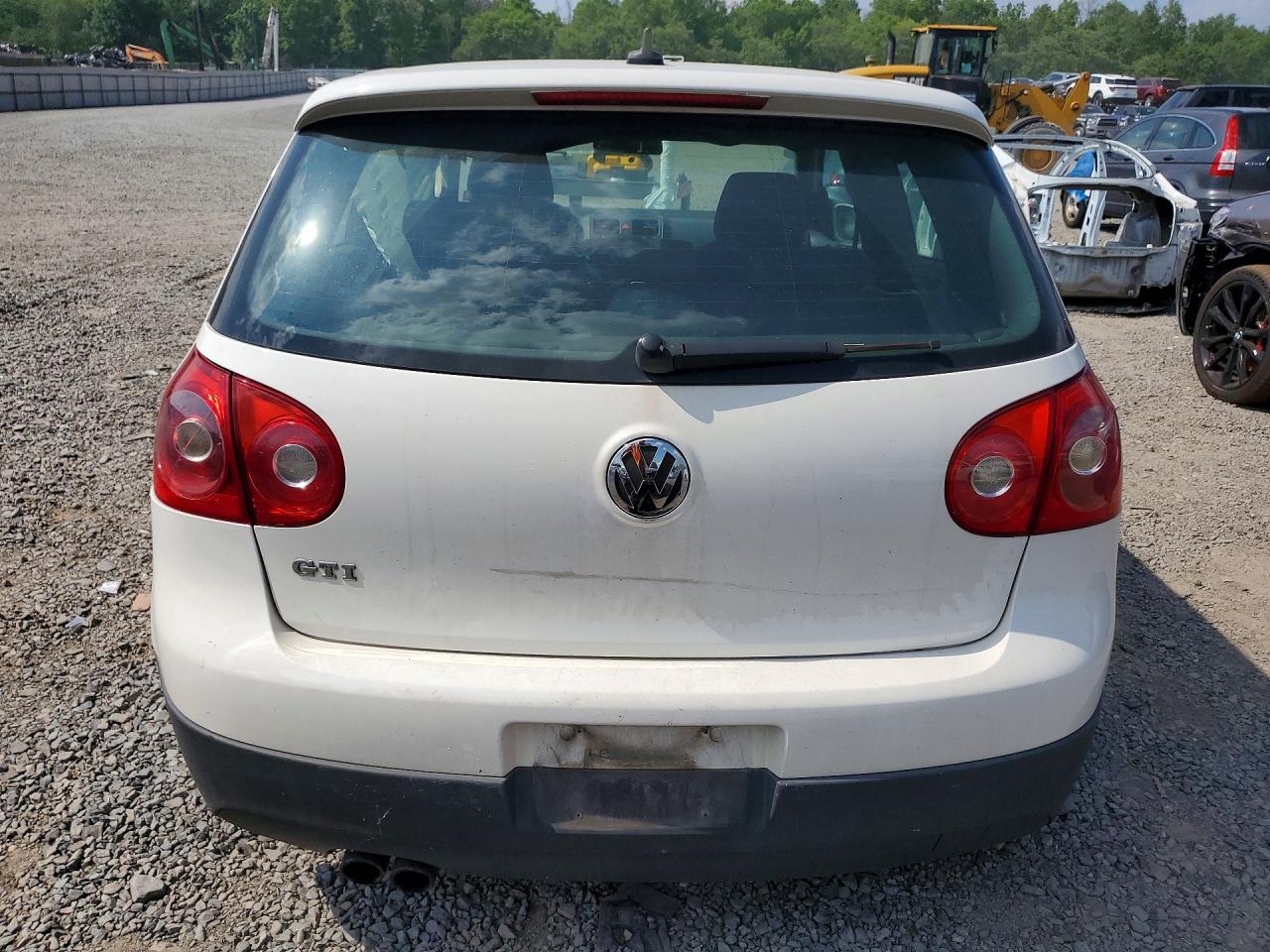 2008 Volkswagen Gti Белый vin: WVWEV71K98W115916