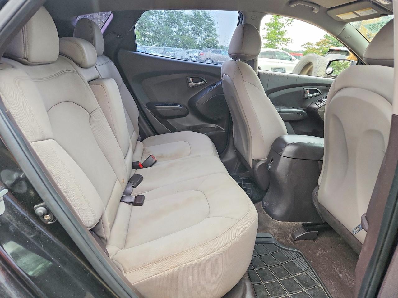 2011 Hyundai Tucson Gl Золотой vin: KM8JT3AB5BU294628