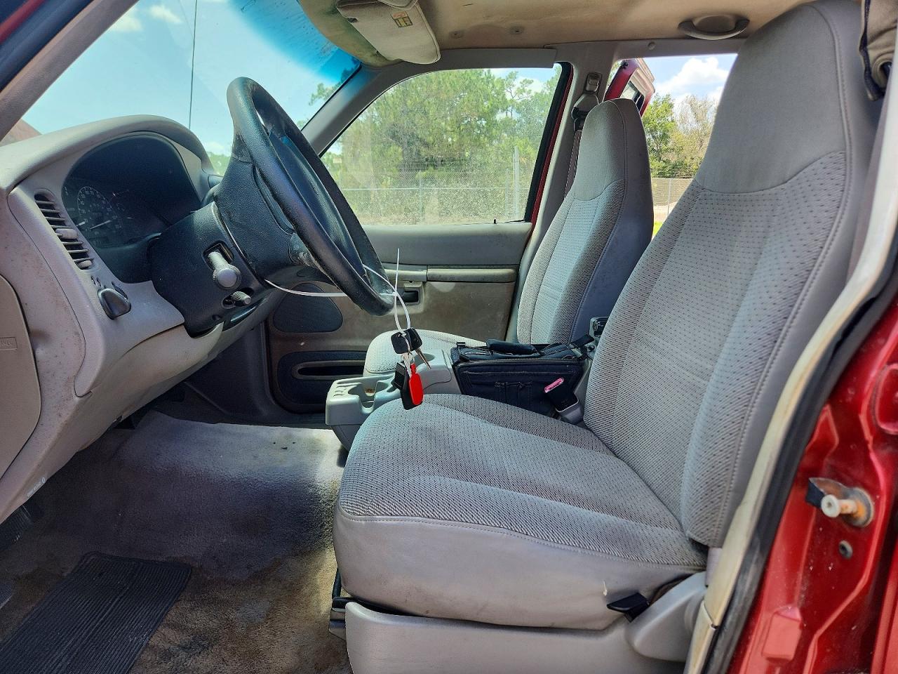 2001 Ford Explorer Xls Red vin: 1FMZU62E51ZA36072
