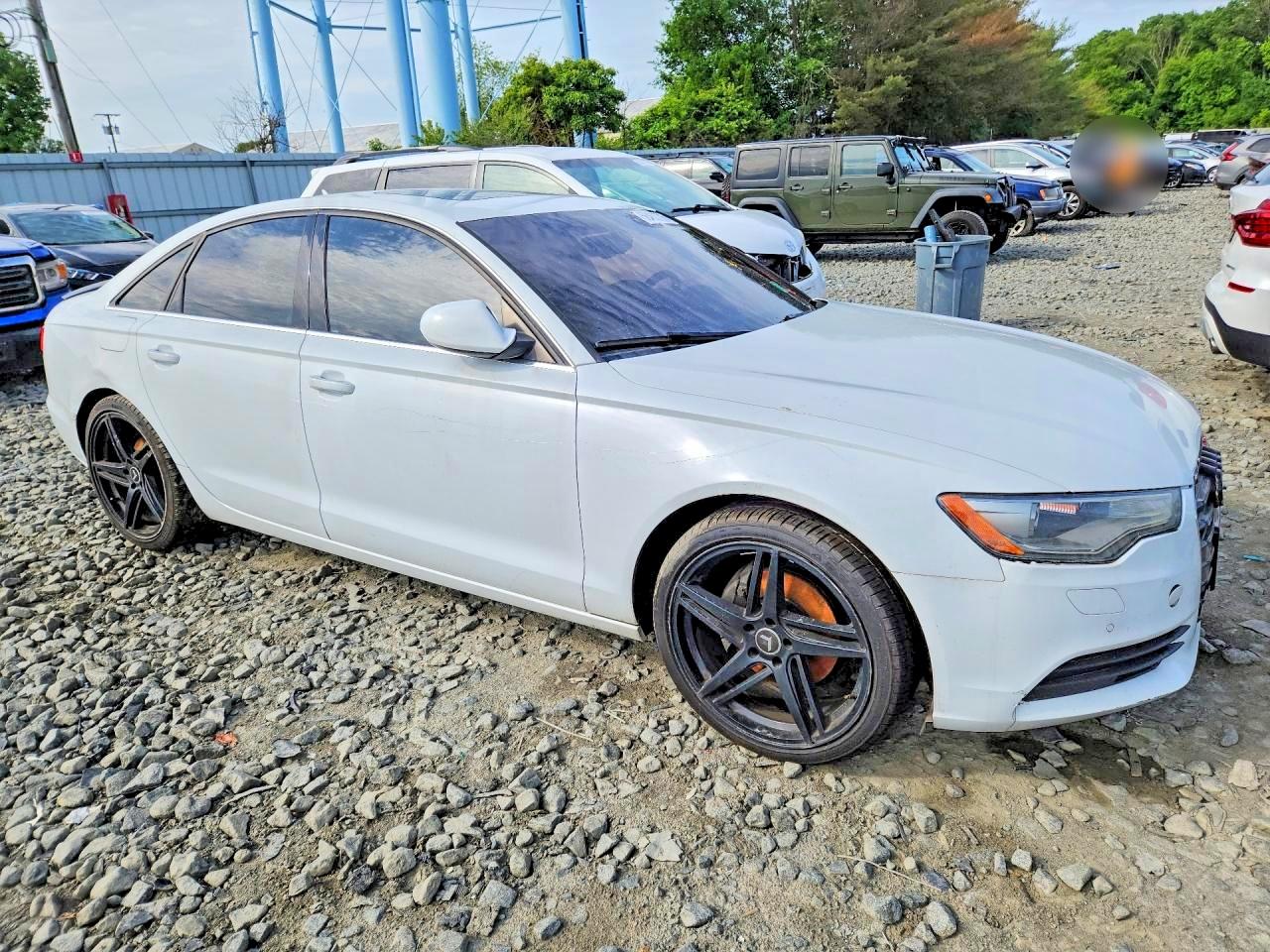 2013 Audi A6 Premium Plus Белый vin: WAUGFAFC7DN088703