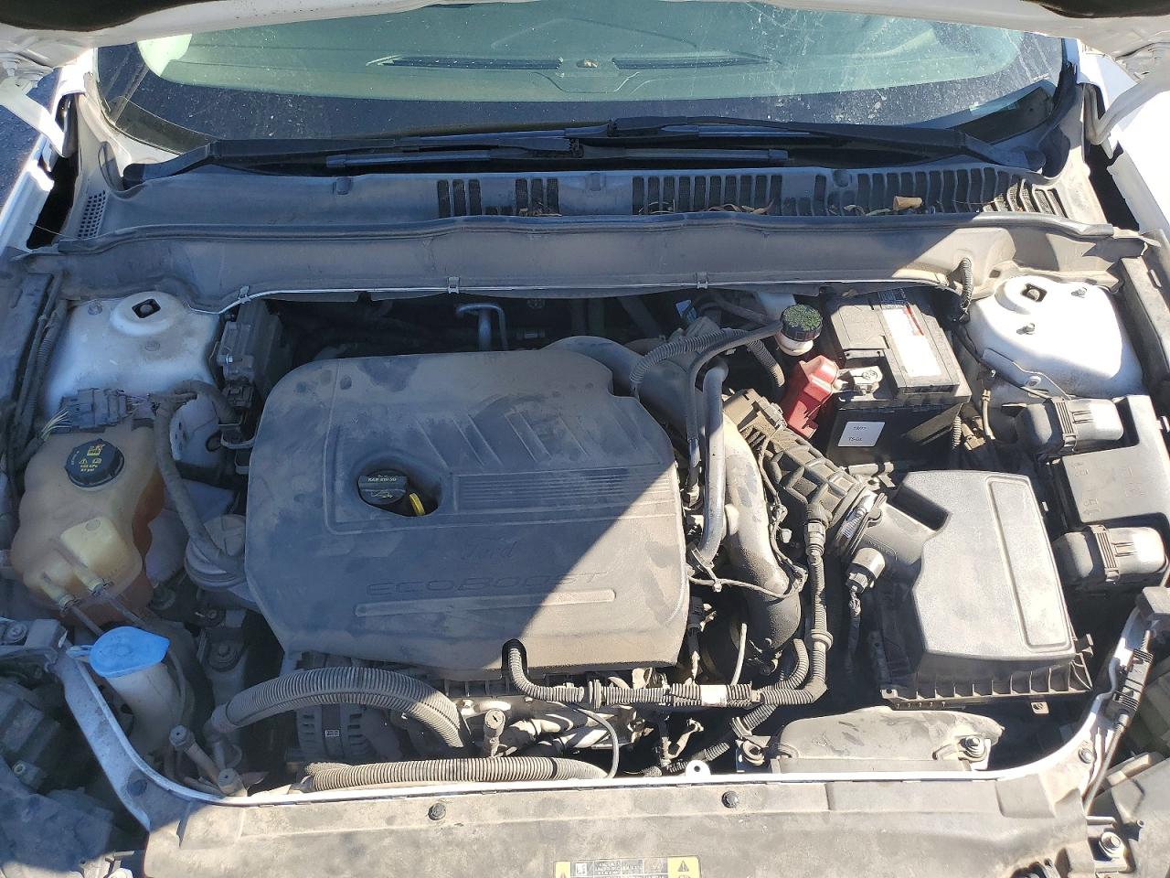 2014 Ford Fusion Se White vin: 1FA6P0HD1E5398896