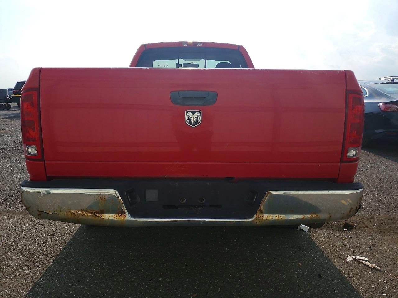 2005 Dodge Ram 1500 St Red vin: 1D7HA16K65J598889