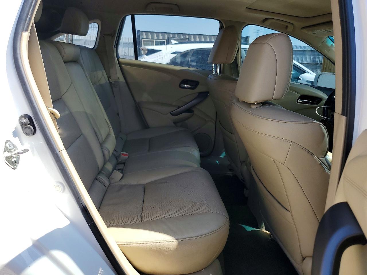 2015 Acura Rdx Technology White vin: 5J8TB3H54FL016039