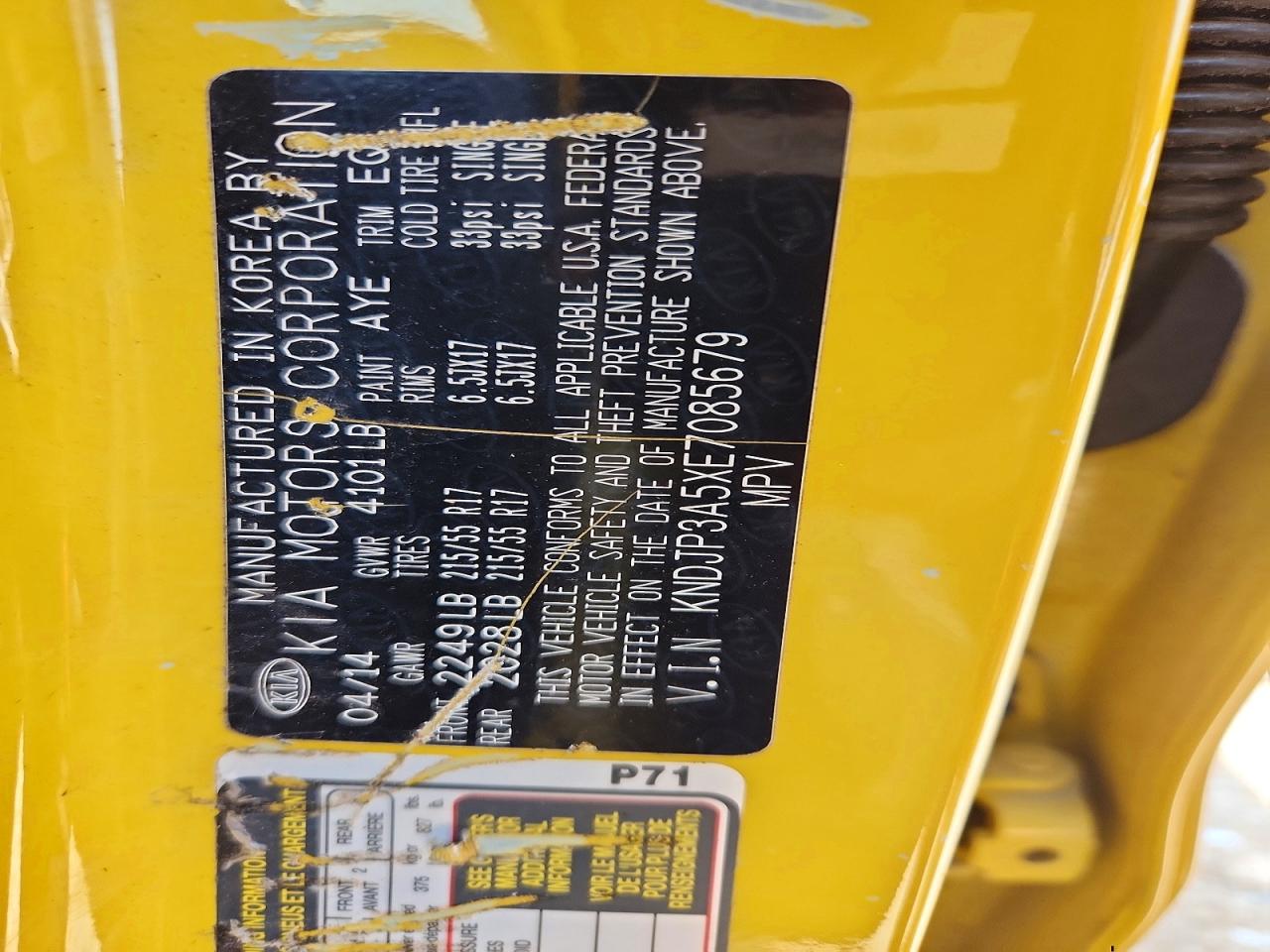 2014 Kia Soul + Yellow vin: KNDJP3A5XE7085679