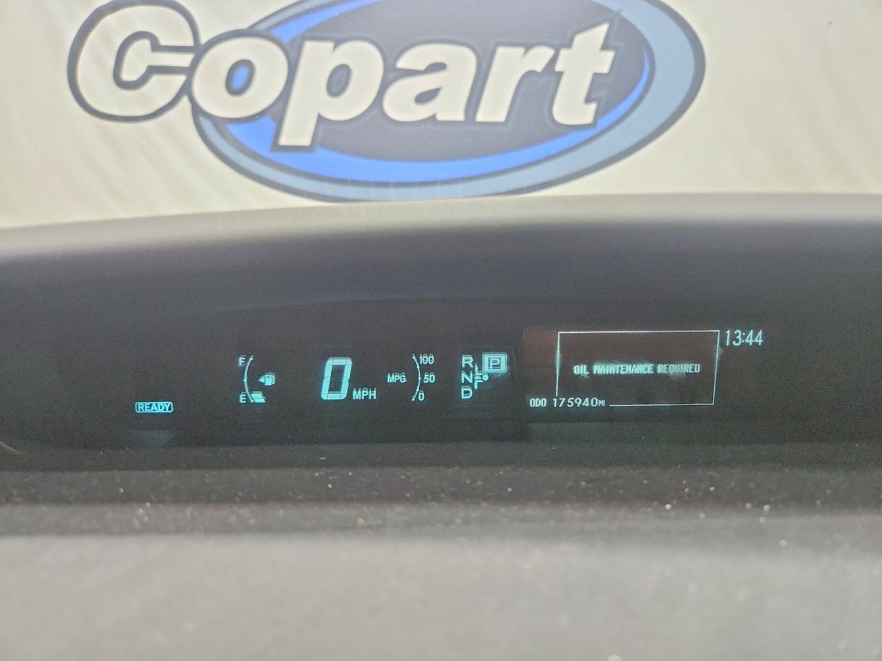2010 Toyota Prius V Silver vin: JTDKN3DU5A1058268