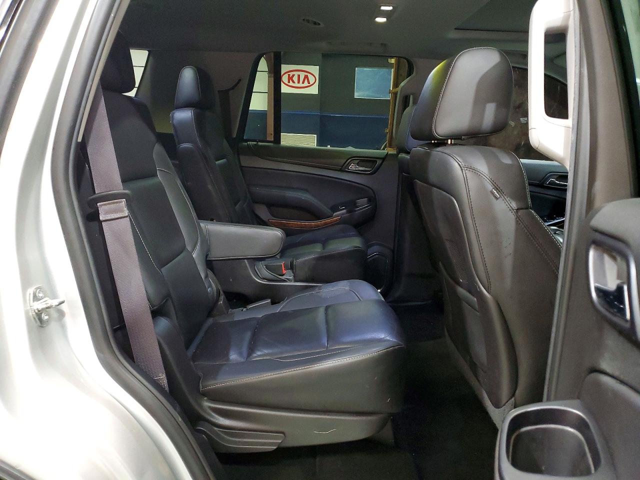 2015 Chevrolet Tahoe K1500 Ltz Silver vin: 1GNSKCKC7FR201563
