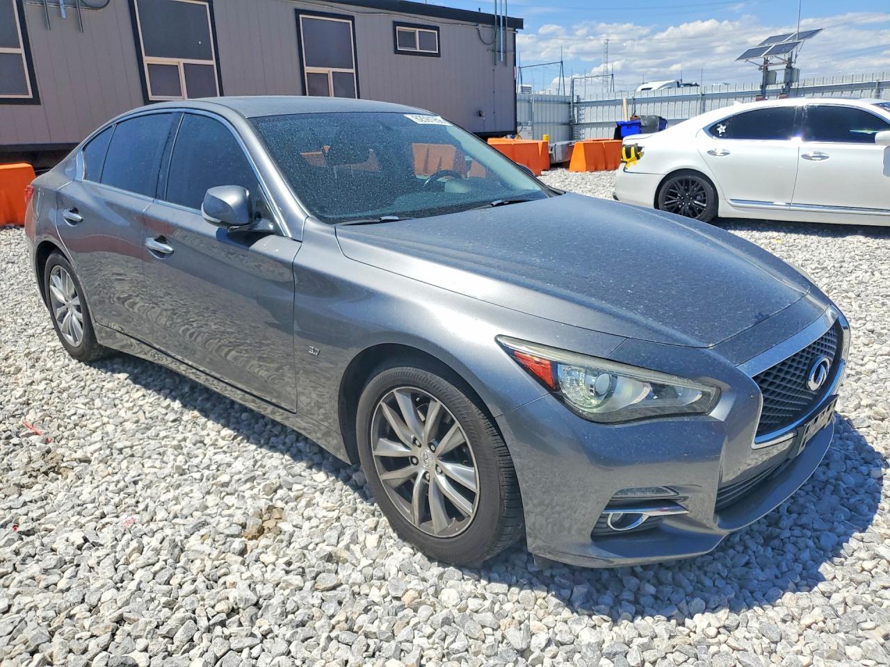 2015 Infiniti Q50 Premium Gray vin: JN1BV7AP8FM351404