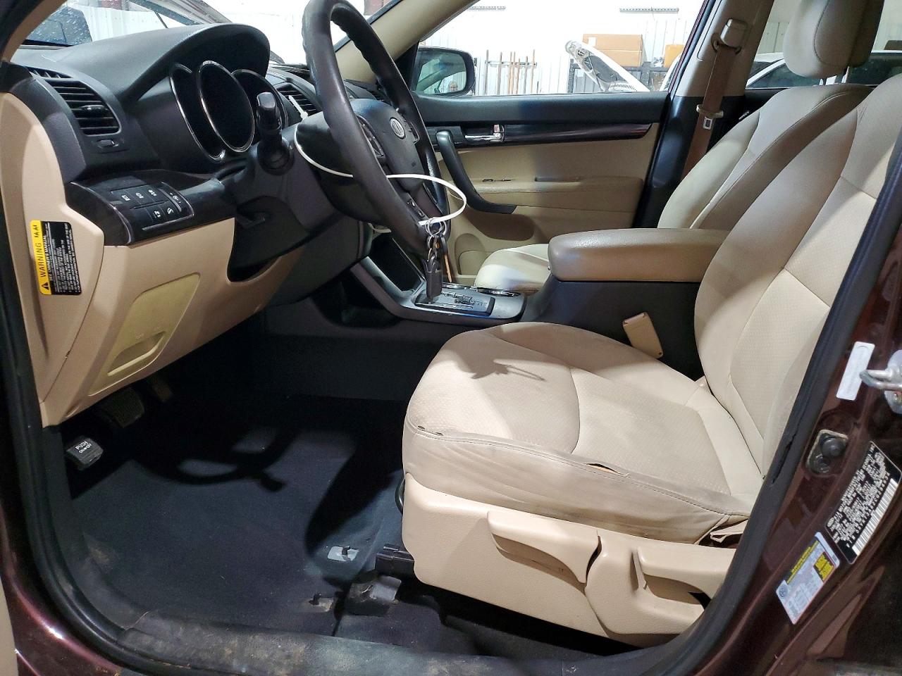 2012 Kia Sorento Lx Maroon vin: 5XYKT3A62CG294634