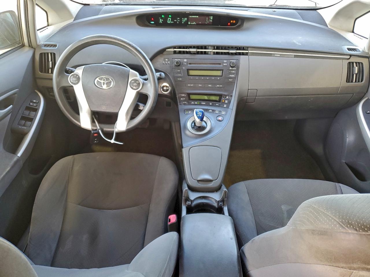 2011 Toyota Prius Two Silver vin: JTDKN3DU7B1467311