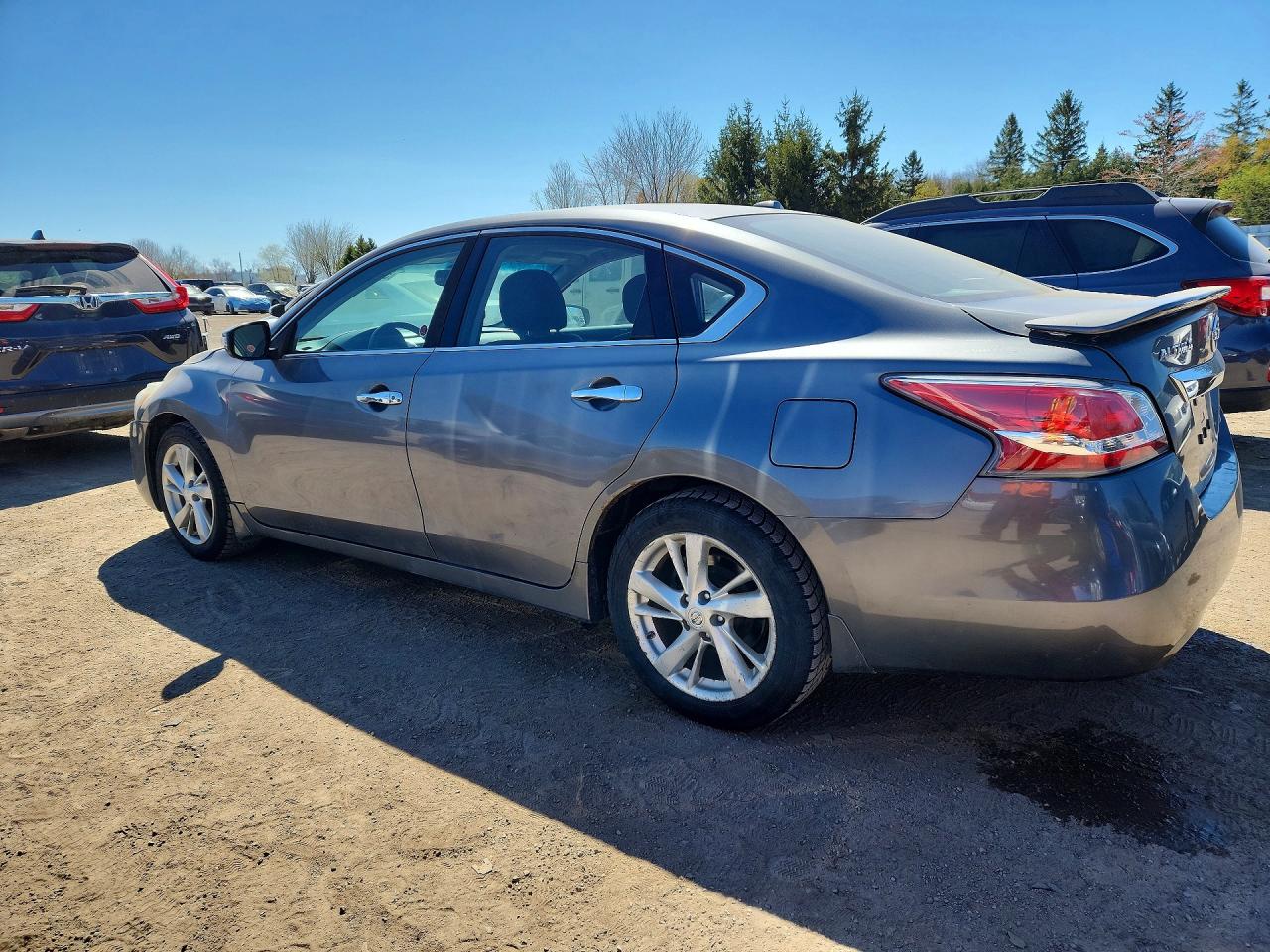 2015 Nissan Altima 2.5 Silver vin: 1N4AL3AP7FN386152