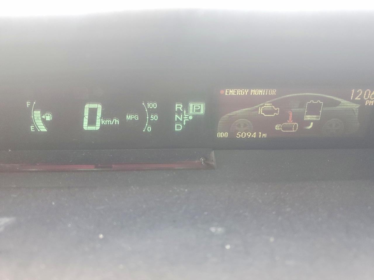 2015 Toyota Prius Two White vin: JTDKN3DU8F1988219