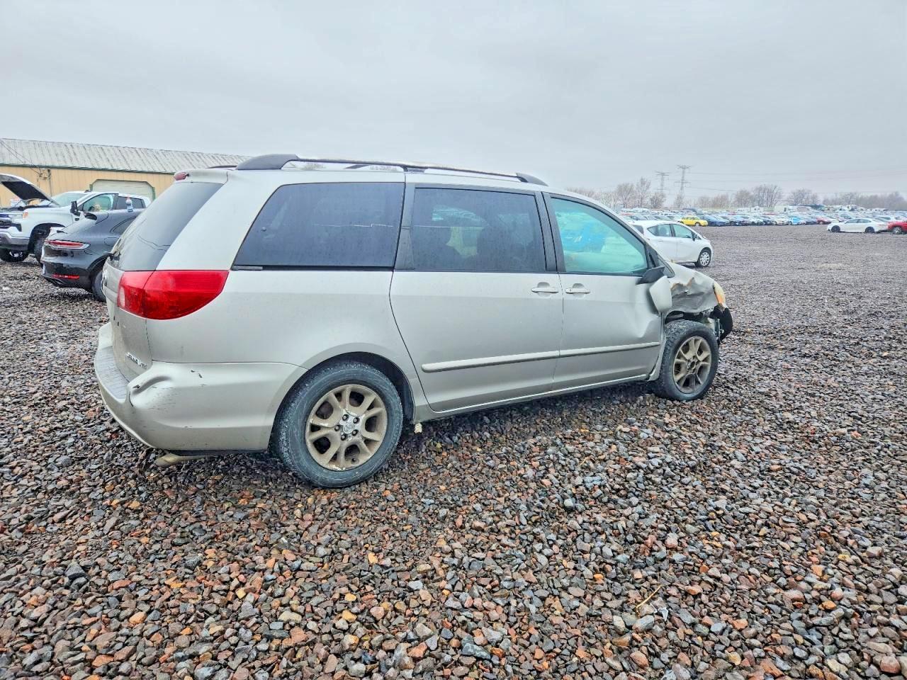 2006 Toyota Sienna Xle Silver vin: 5TDZA22C86S538426