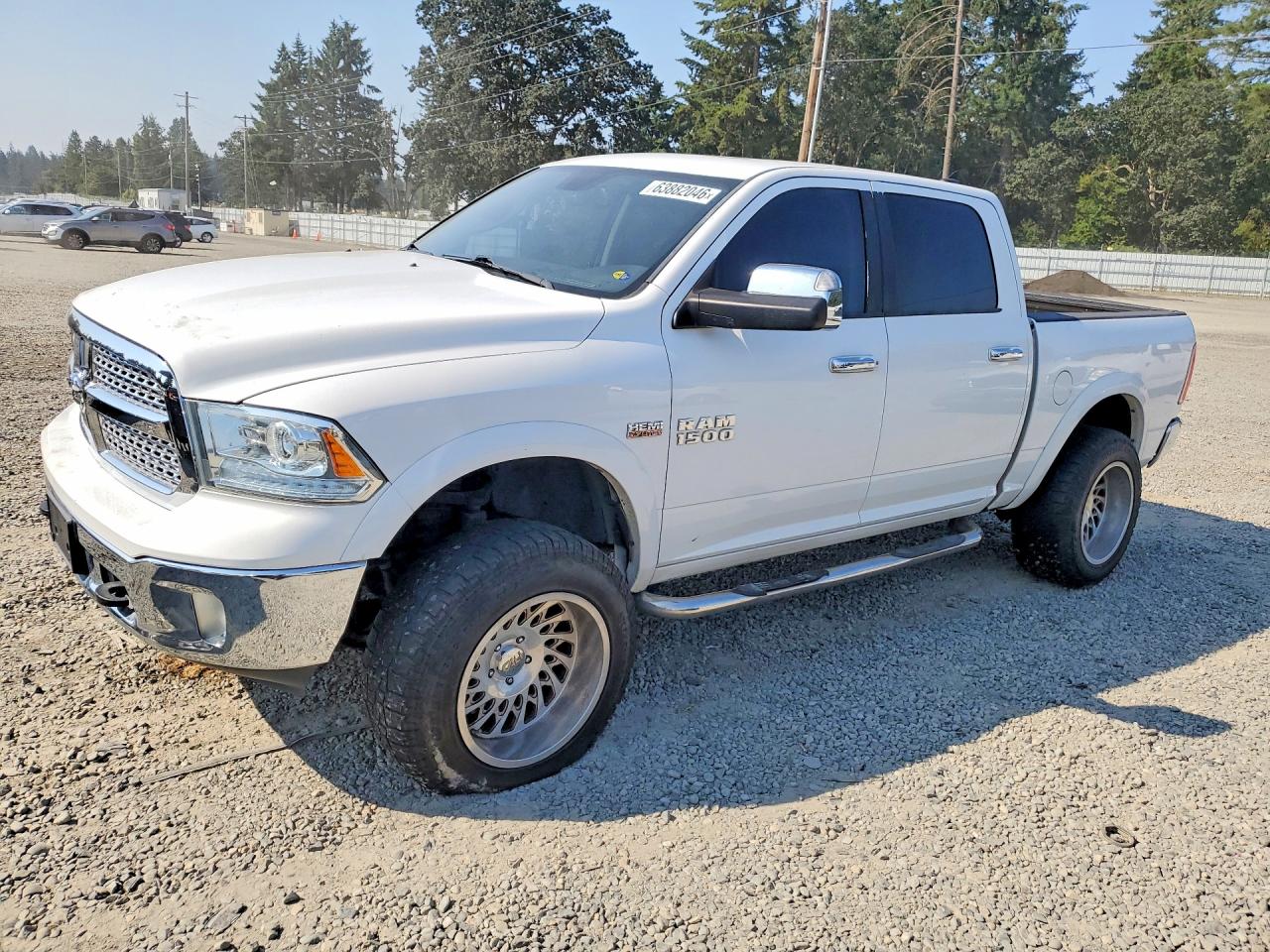 2013 Ram 1500 Laramie White vin: 1C6RR7NT8DS635431