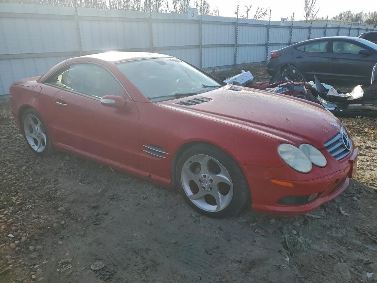 2005 Mercedes-benz Sl 500 Red vin: WDBSK75F35F104882