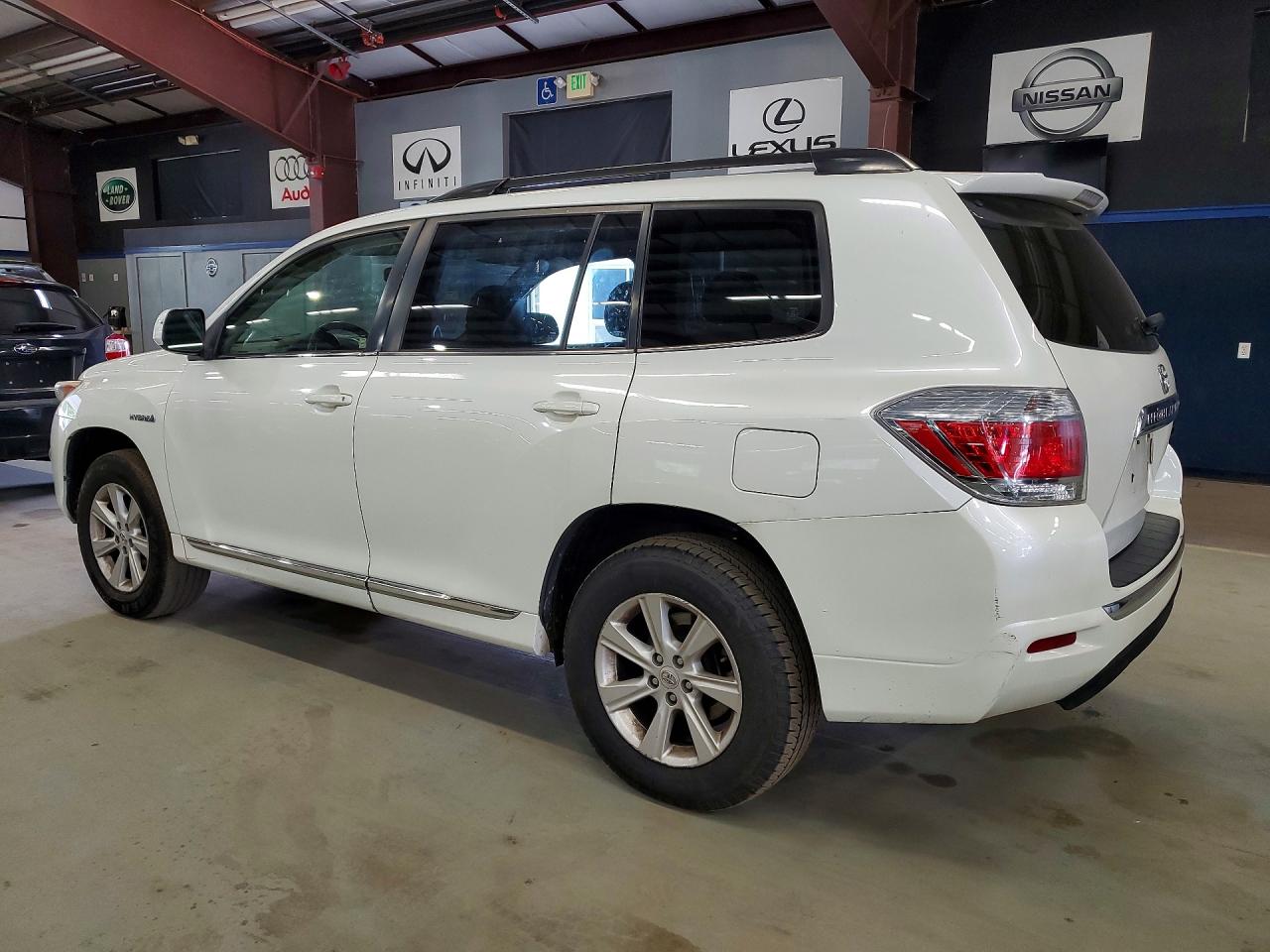 2012 Toyota Highlander Hybrid White vin: JTEBC3EH3C2009781
