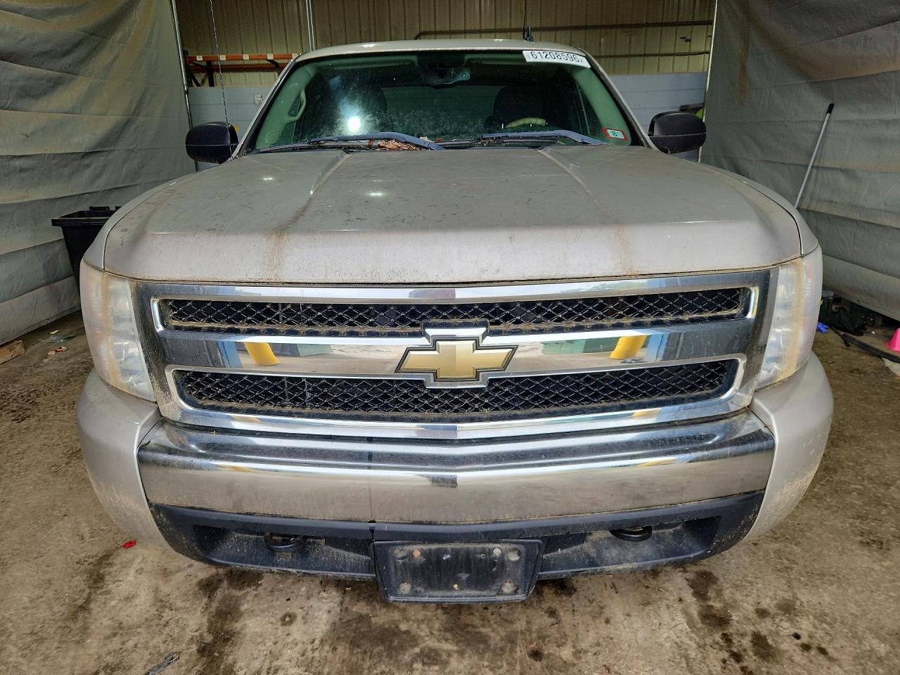 2008 Chevrolet Silverado K1500 Silver vin: 2GCEK19J081107339