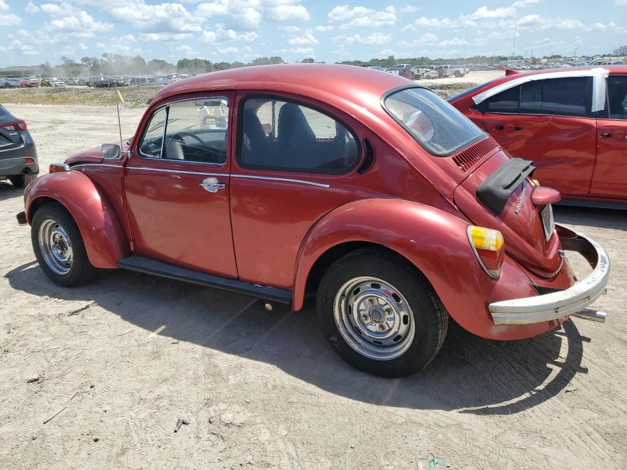 1973 Volkswagen Super Beet Бордовый vin: 1332133207