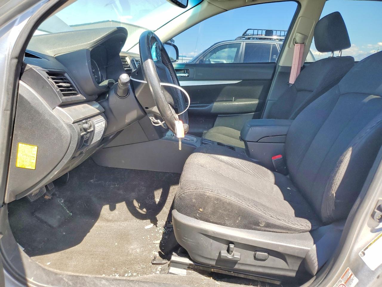 2012 Subaru Outback 2.5i Premium Silver vin: 4S4BRBGC0C3292628