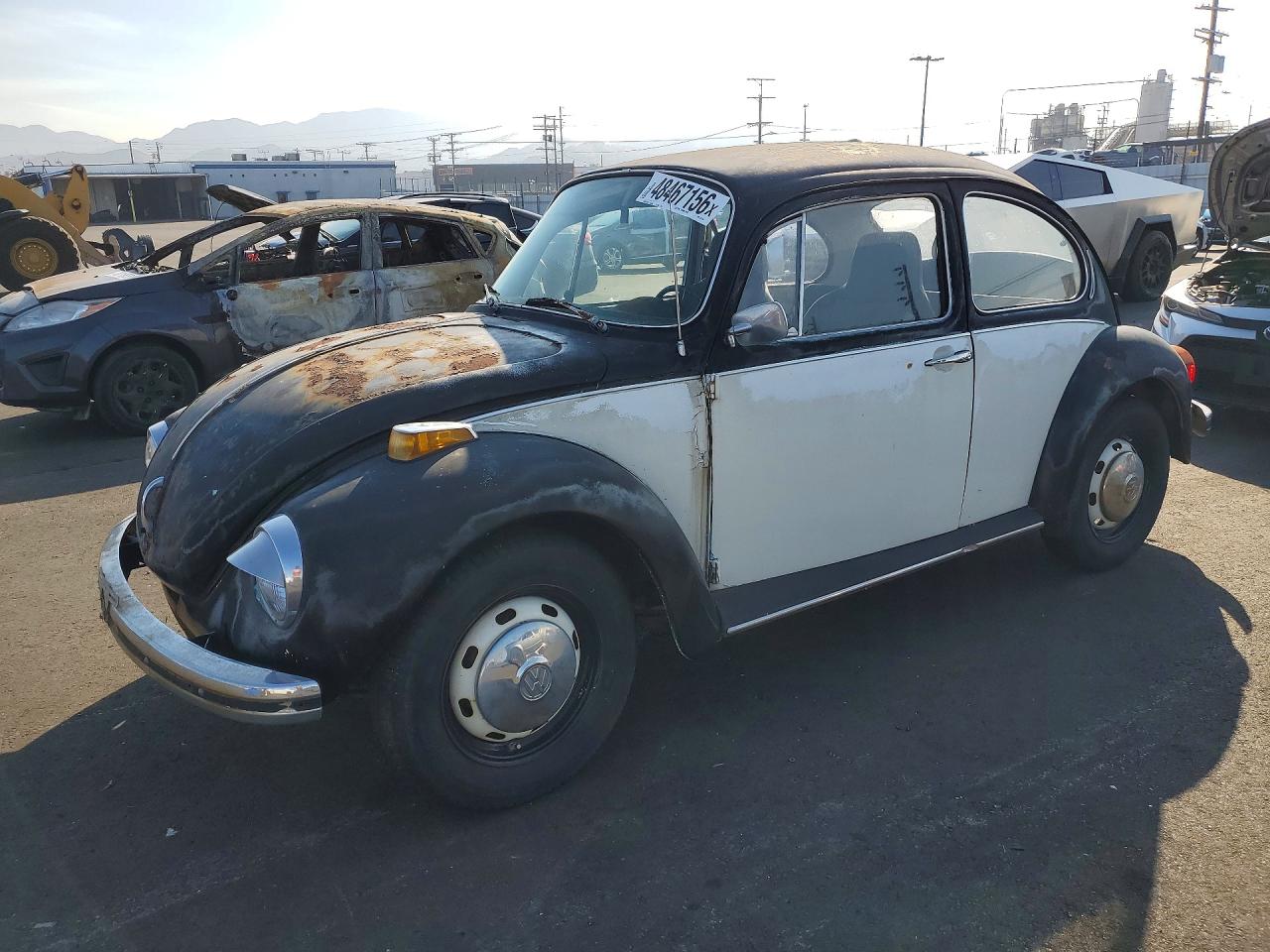 1973 Volkswagen Beetle Two Tone vin: 1332407156