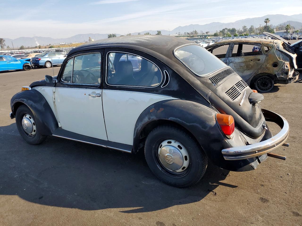 1973 Volkswagen Beetle Двухцветный vin: 1332407156