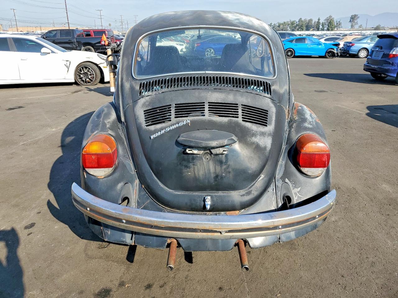 1973 Volkswagen Beetle Двухцветный vin: 1332407156