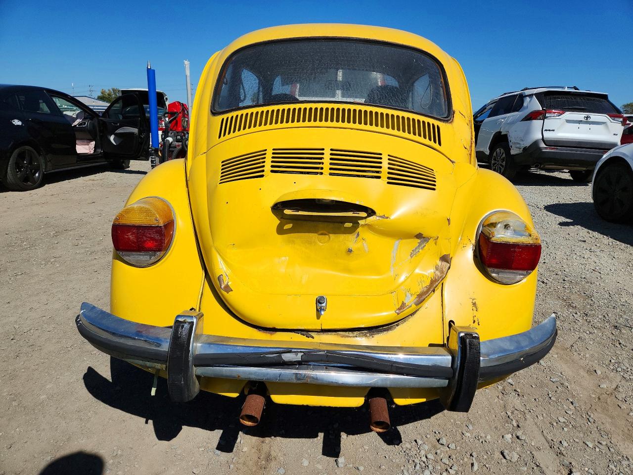 1973 Volkswagen Bettle Yellow vin: 1332747790