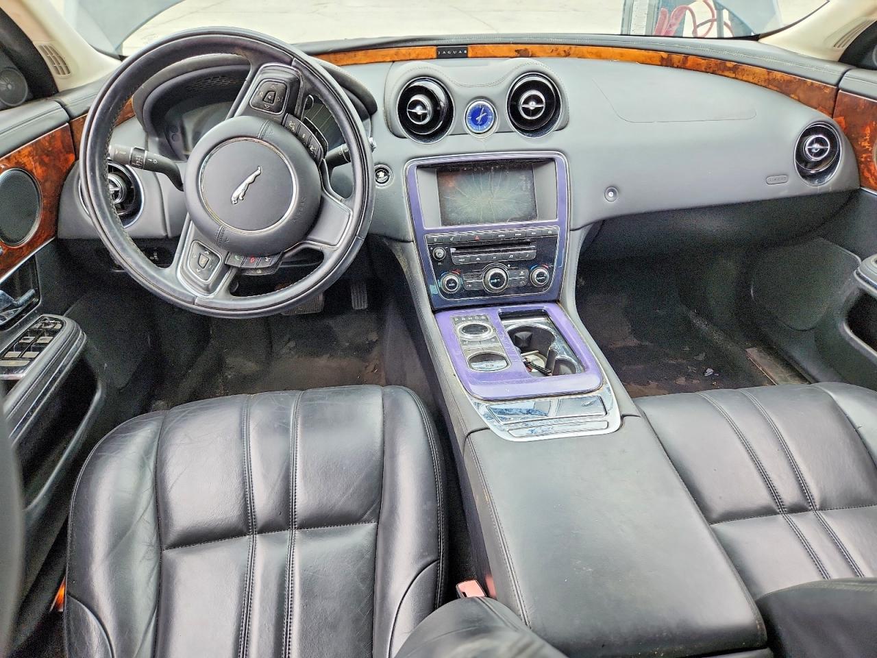 2013 Jaguar Xj Black vin: SAJWJ1CD5D8V45373