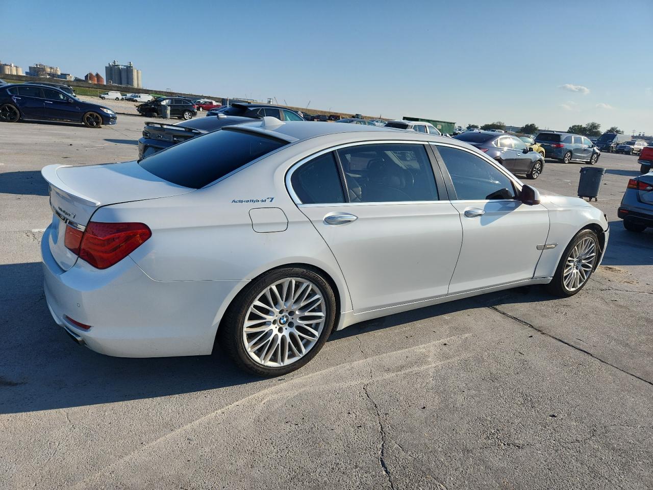 2011 Bmw 750 Li White vin: WBAKX8C59BC198179