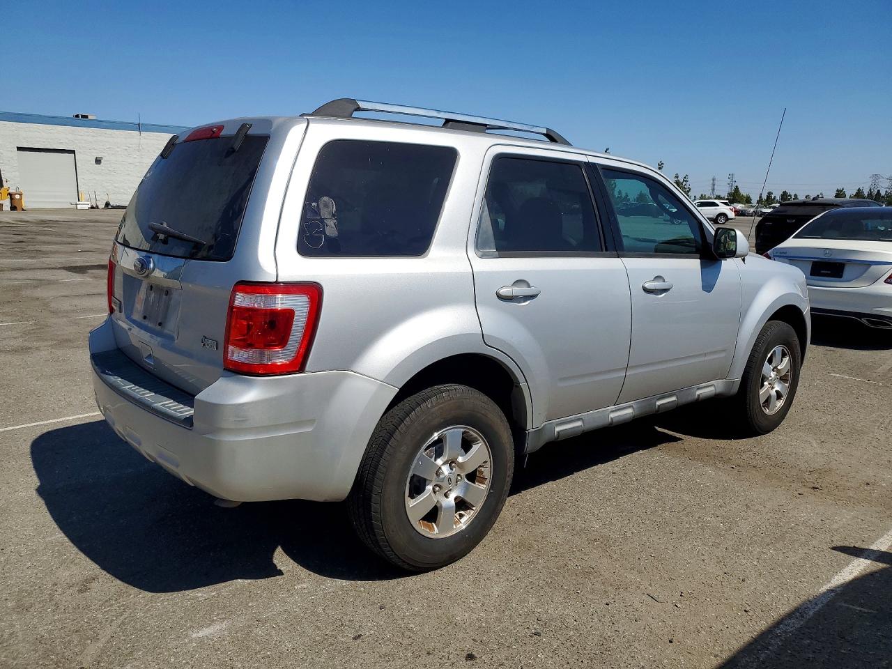 2011 Ford Escape Limited Silver vin: 1FMCU0EG2BKA69122