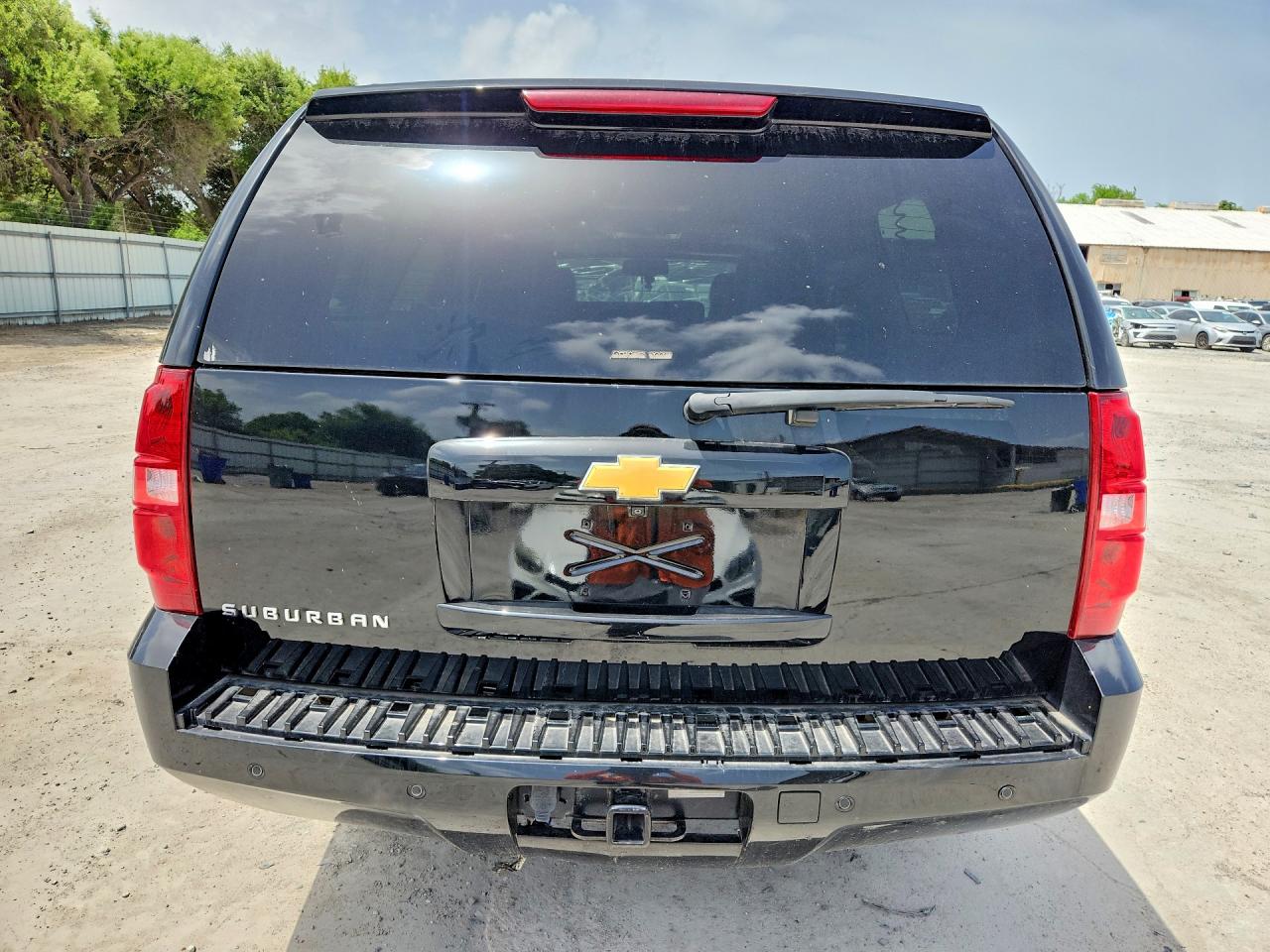 2014 Chevrolet Suburban C1500 Lt Black vin: 1GNSCJE0XER132952