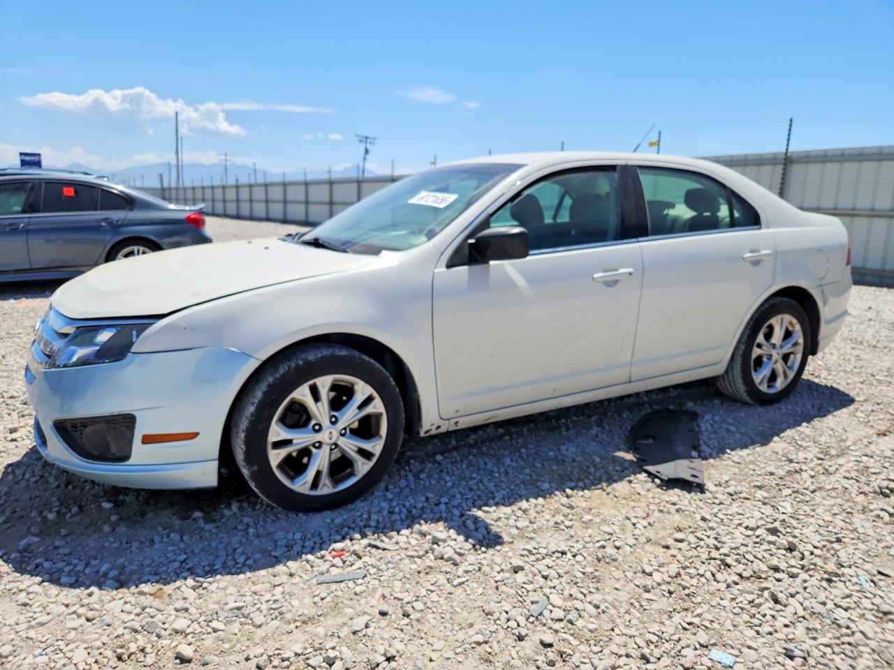2012 Ford Fusion Se White vin: 3FAHP0HG5CR260212