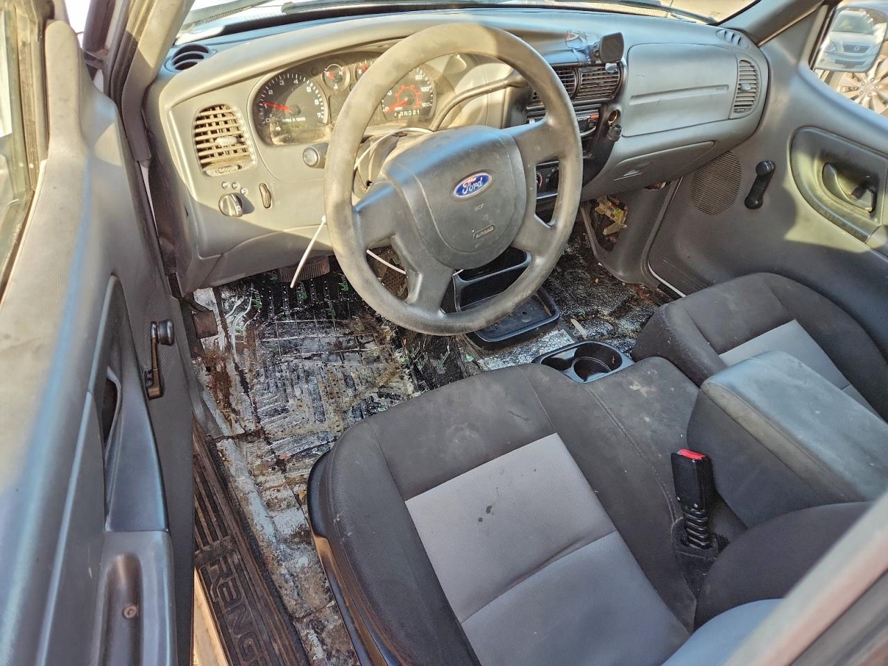 2005 Ford Ranger Белый vin: 1FTYR10DX5PA25164