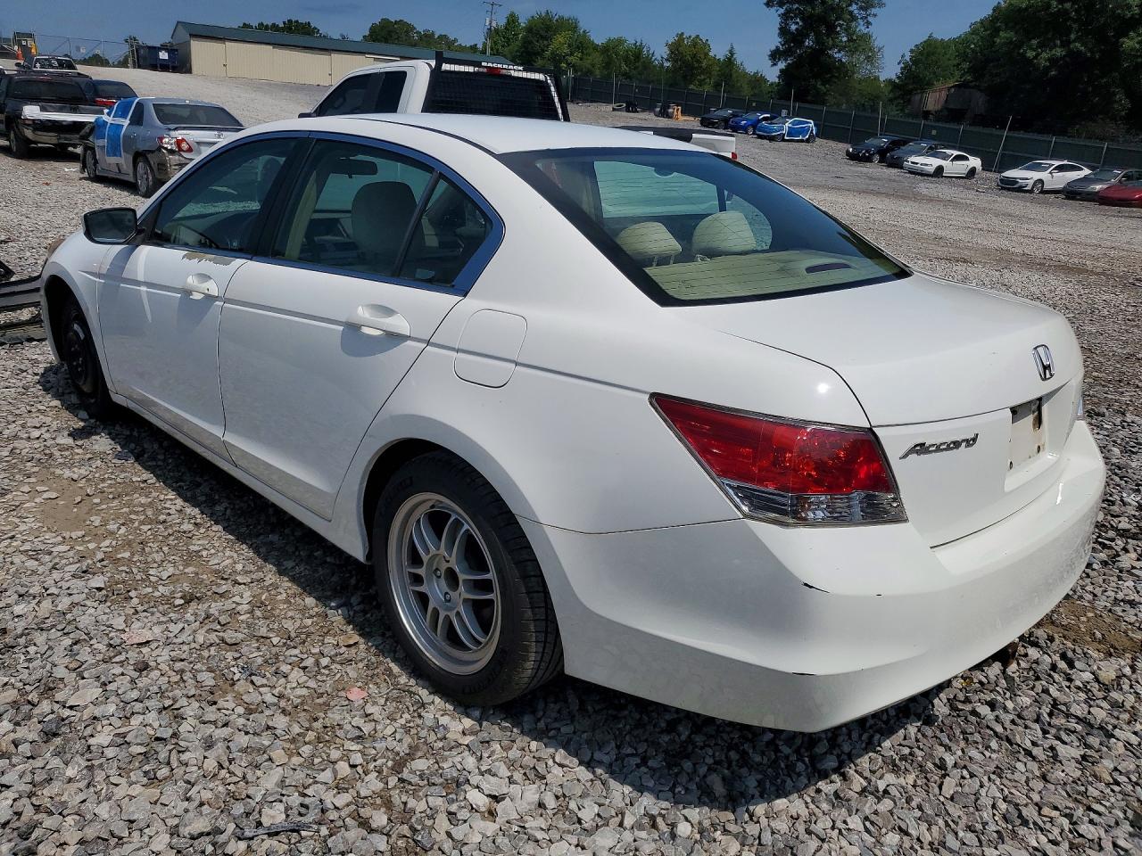2009 Honda Accord Lx White vin: 1HGCP26339A194828