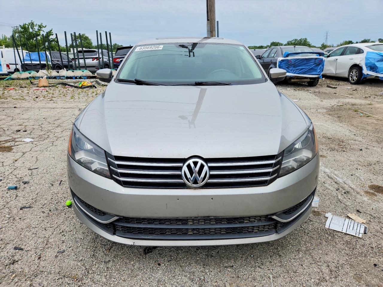 2014 Volkswagen Passat Se Серебряный vin: 1VWBS7A31EC053328