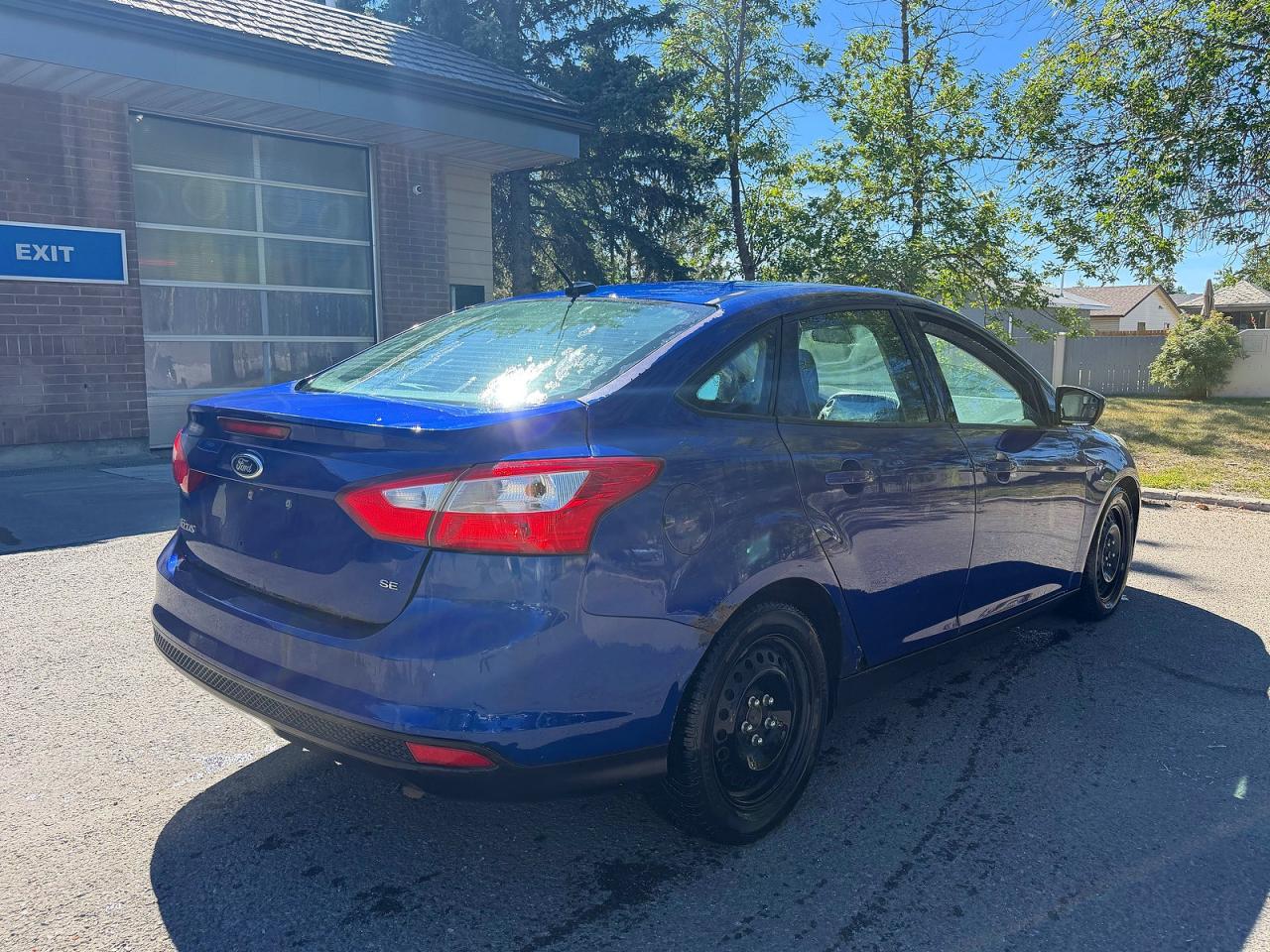2012 Ford Focus Se Синий vin: 1FAHP3F27CL202271