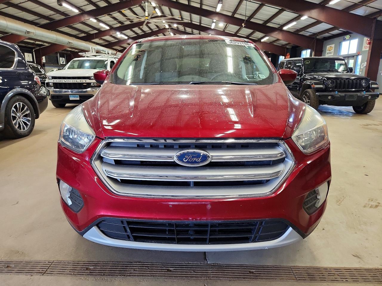 2017 Ford Escape Se Red vin: 1FMCU9GDXHUA74301