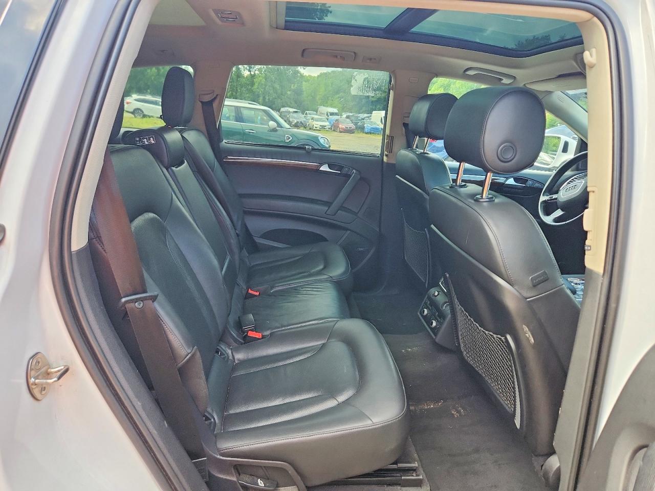 2015 Audi Q7 Prestige White vin: WA1DGAFE6FD023266