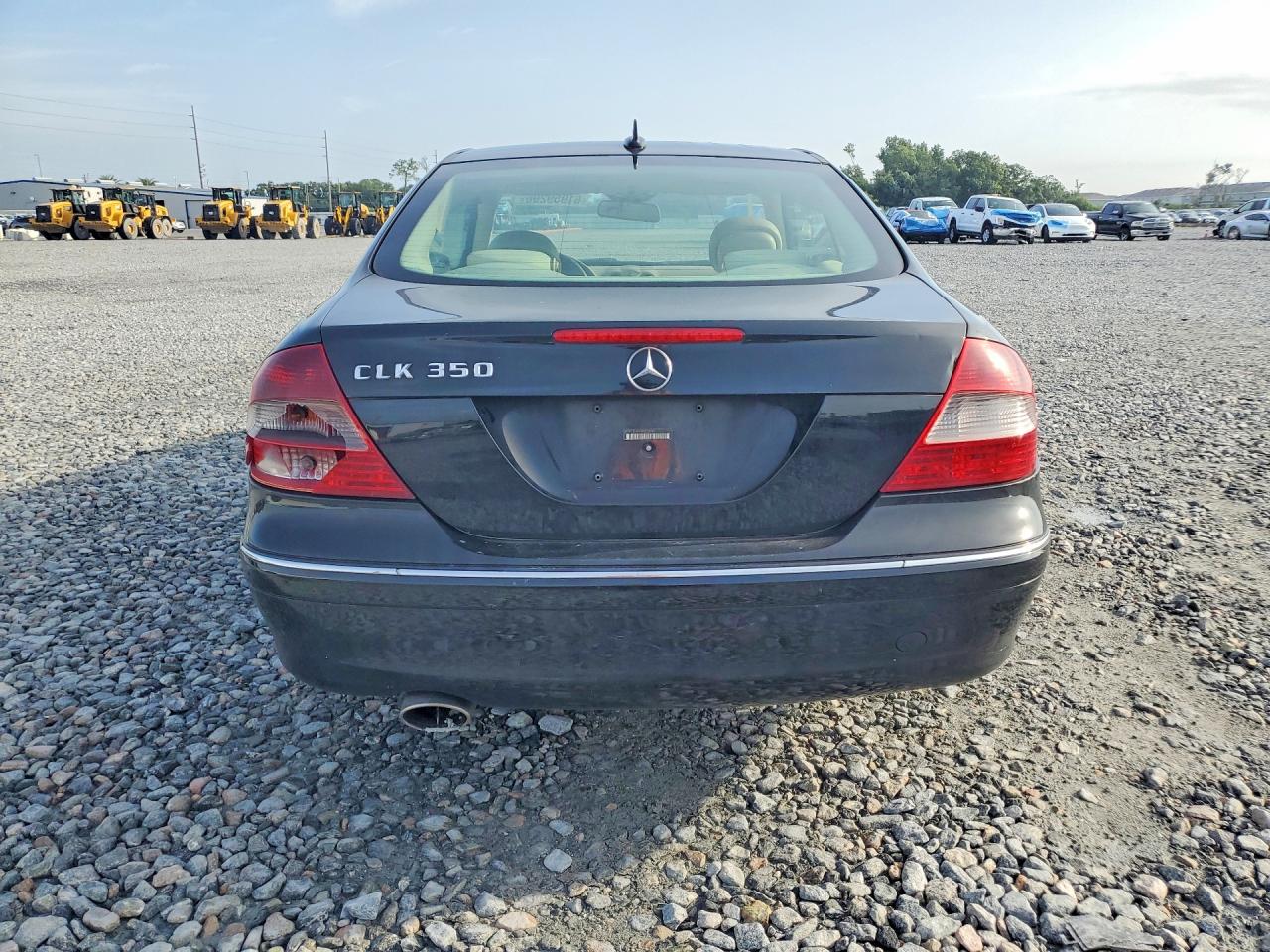 2008 Mercedes-benz Clk 350 Black vin: WDBTJ56H48F239966