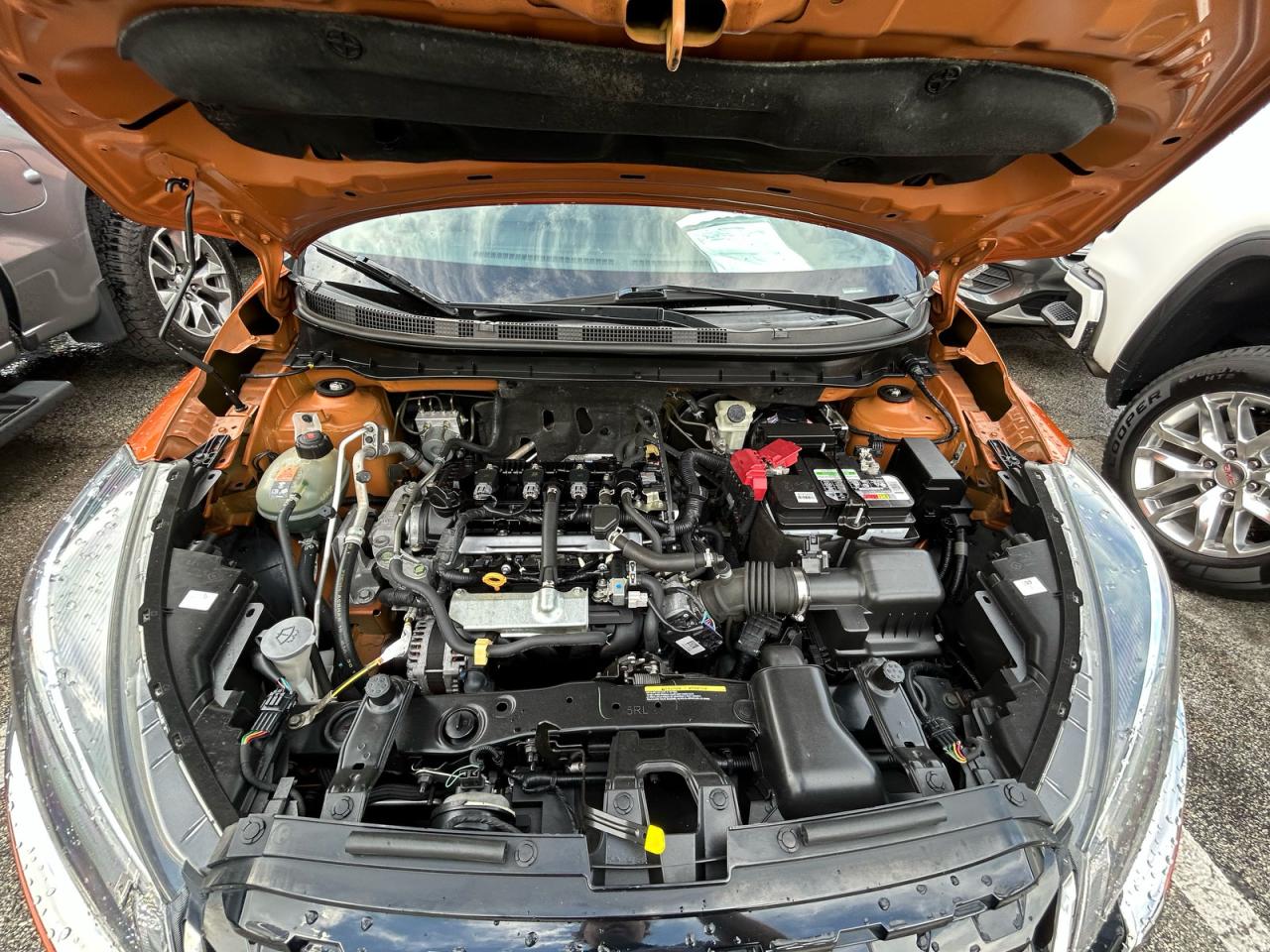 2021 Nissan Kicks Sr Orange vin: 3N1CP5DV3ML496564