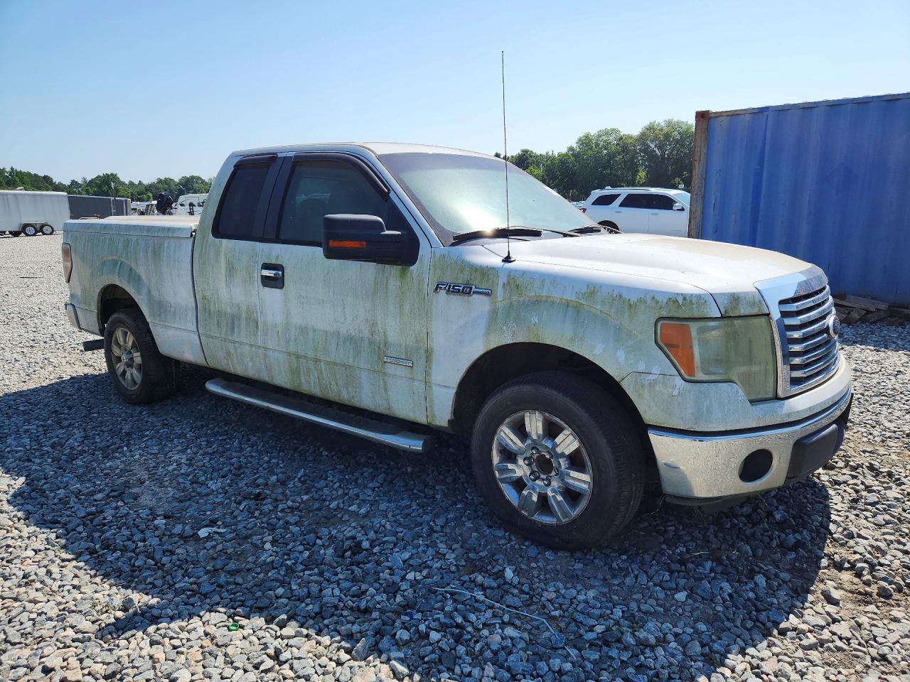 2011 Ford F150 Super Cab White vin: 1FTFX1CT6BKD73164