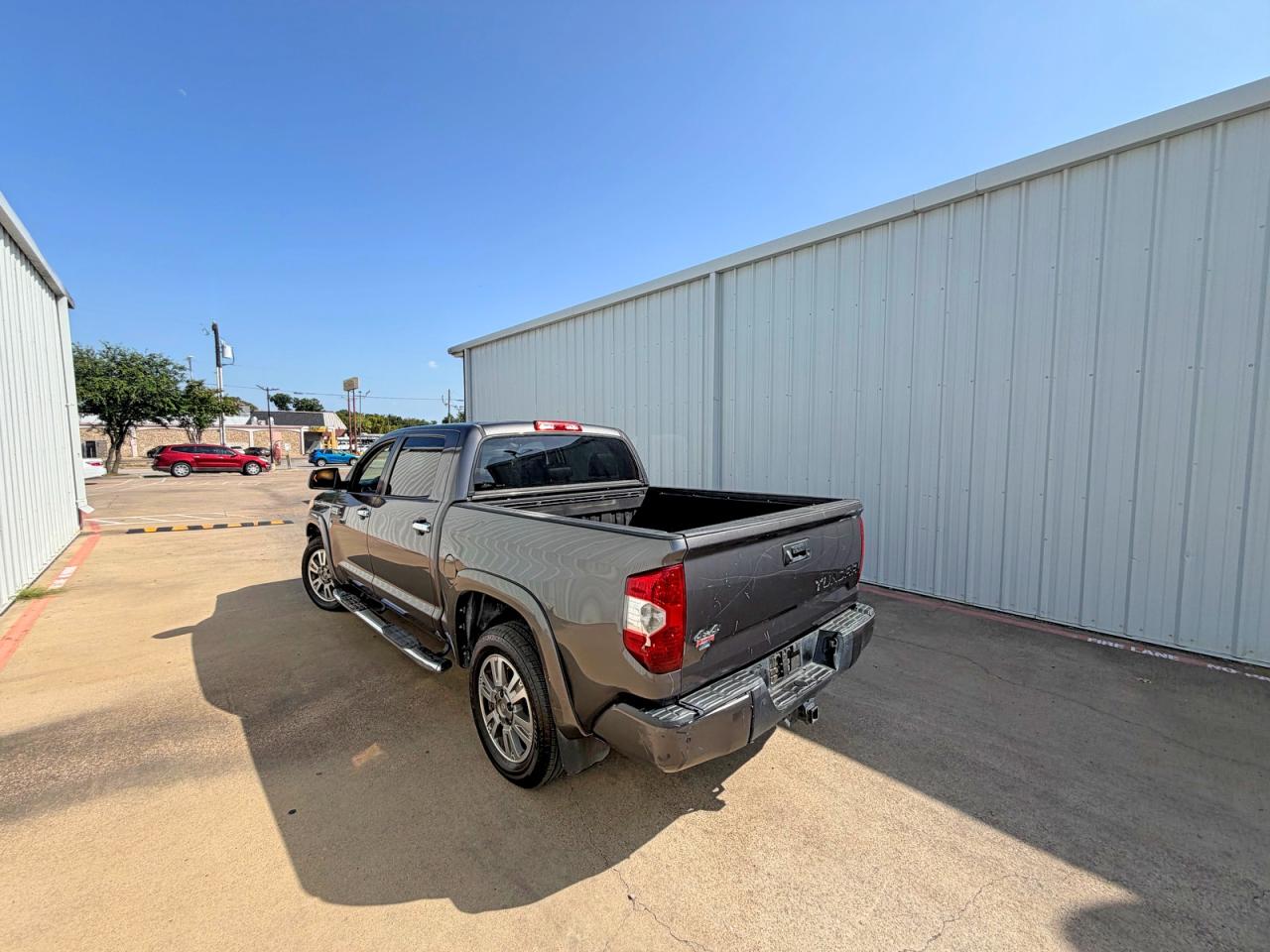 2015 Toyota Tundra Platinum Gray vin: 5TFAW5F19FX448429