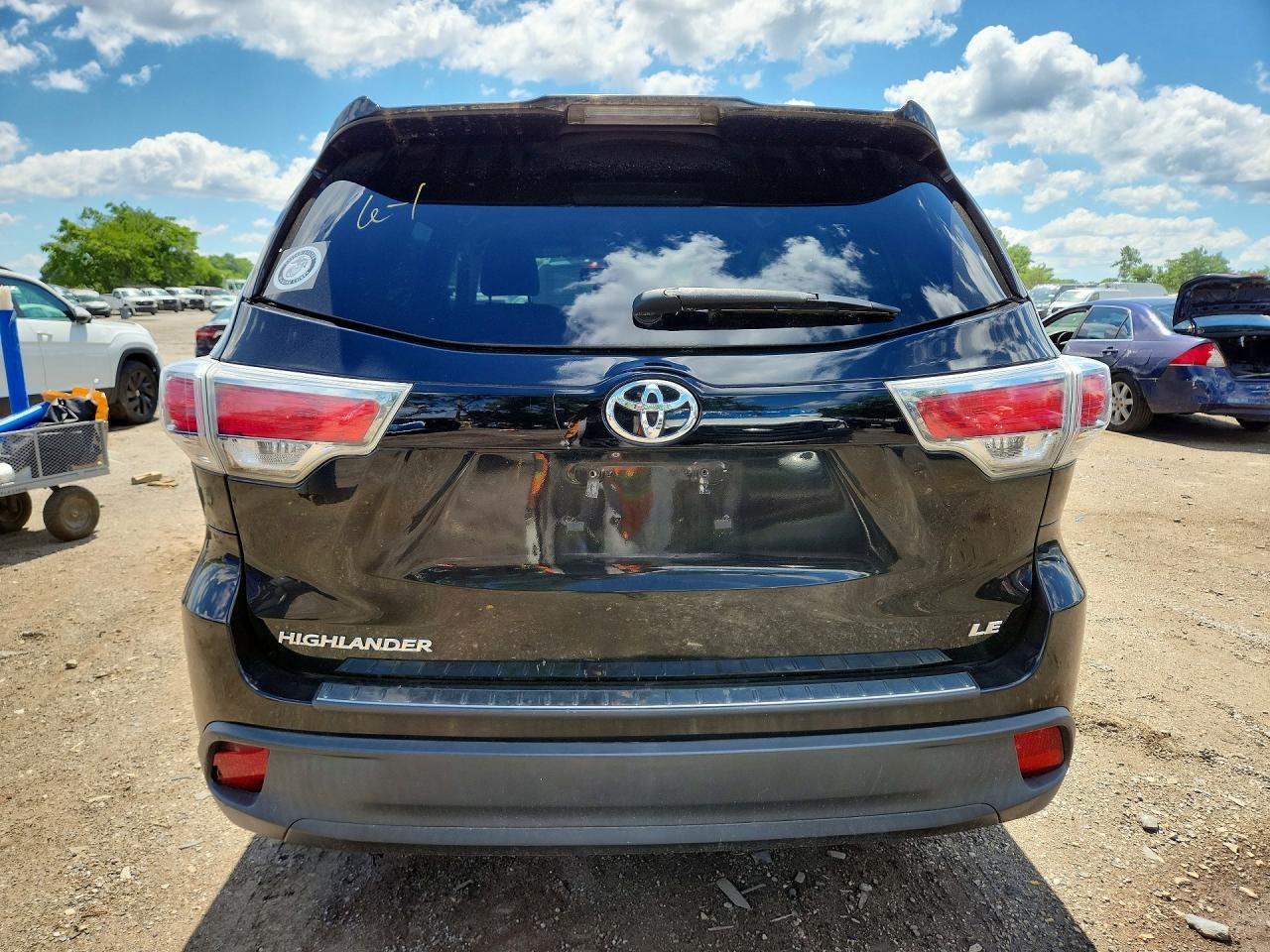 2015 Toyota Highlander Le Black vin: 5TDZARFH8FS011775