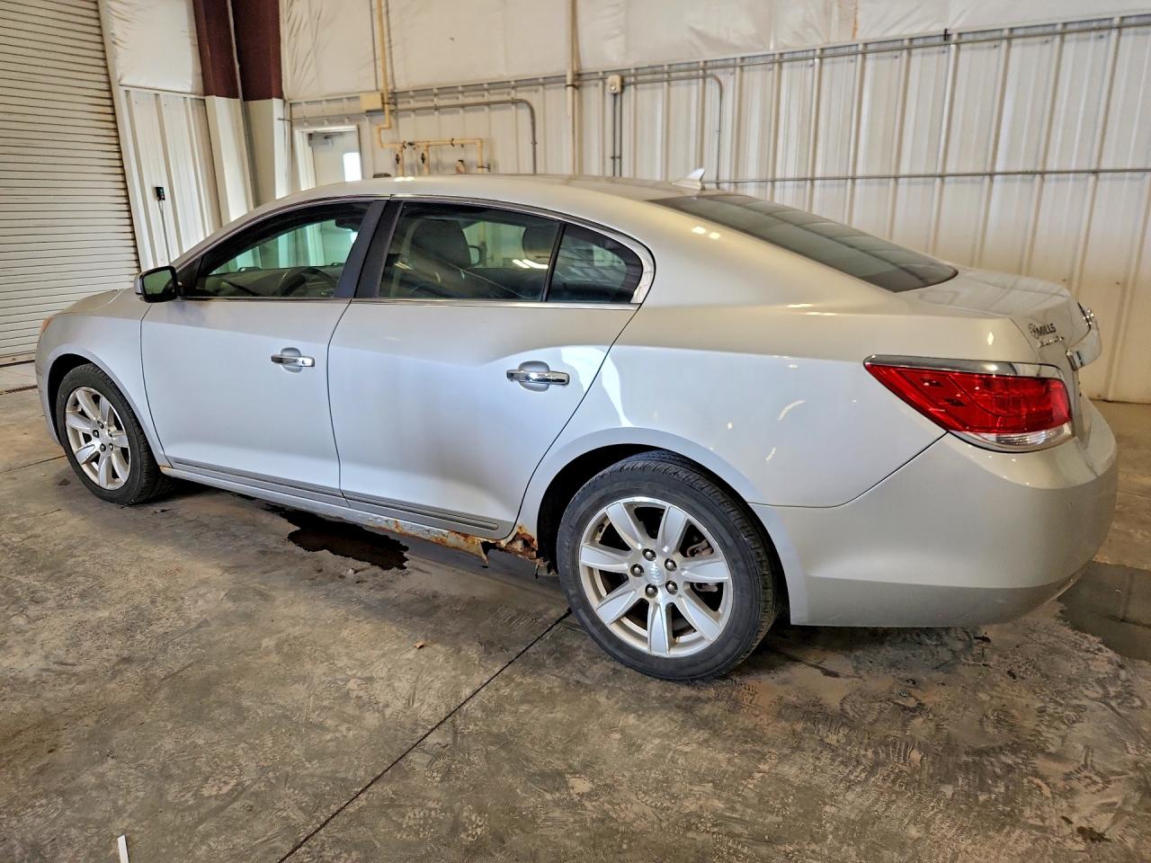 2013 Buick Lacrosse Silver vin: 1G4GC5E31DF151093