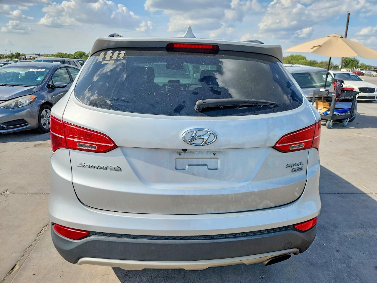 2013 Hyundai Santa Fe Sport 2.4l Silver vin: 5XYZUDLB2DG084242