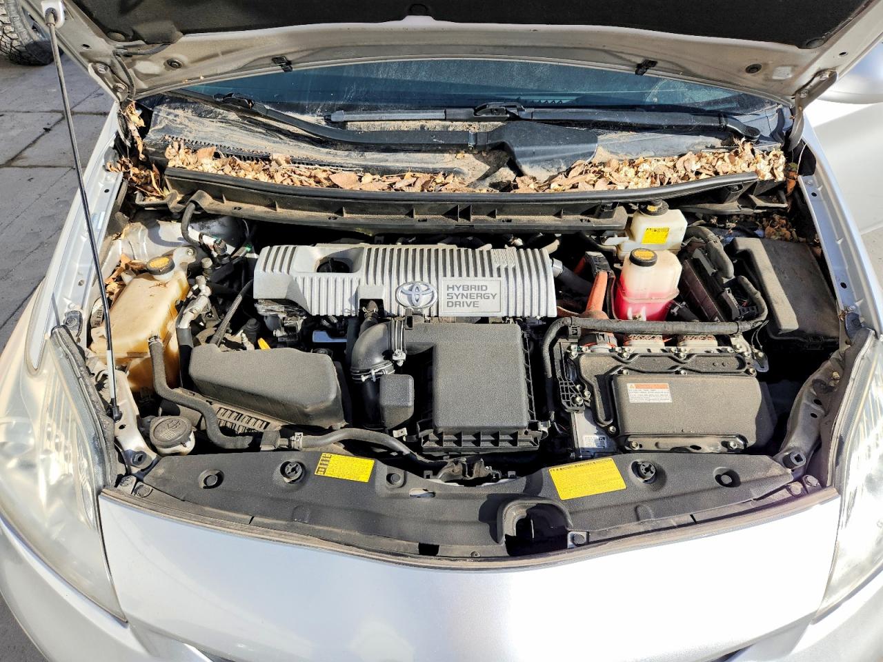 2013 Toyota Prius Three Silver vin: JTDKN3DU7D1725541